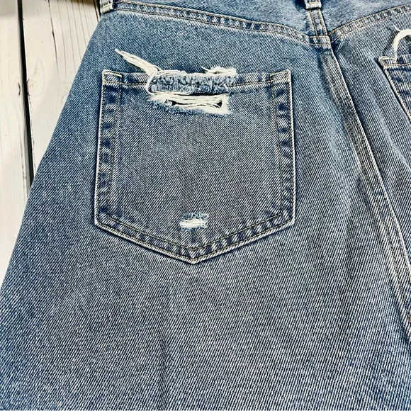 Abercrombie & Fitch Zoe Natural Hem Vintage A Line Denim Zip Up Skirt w/ Raw Hem - Picture 7 of 9